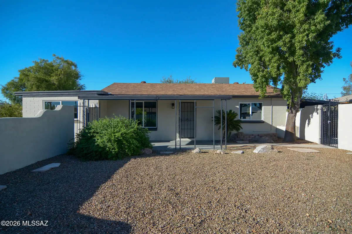 726 W Santa Paula, Tucson, AZ 85706 - #1