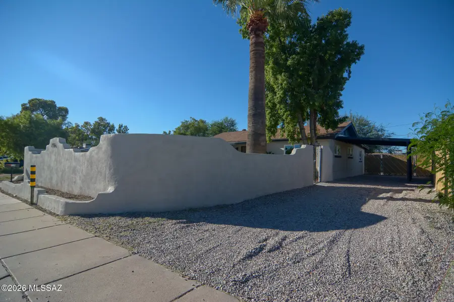 726 W Santa Paula, Tucson, AZ 85706 - #3