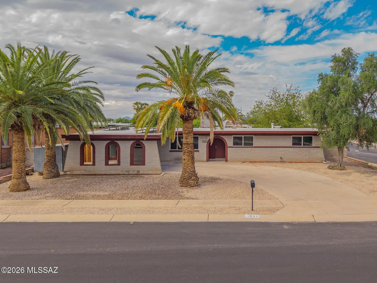 1941 N Camino Pio Decimo, Tucson, AZ 85715 - #1
