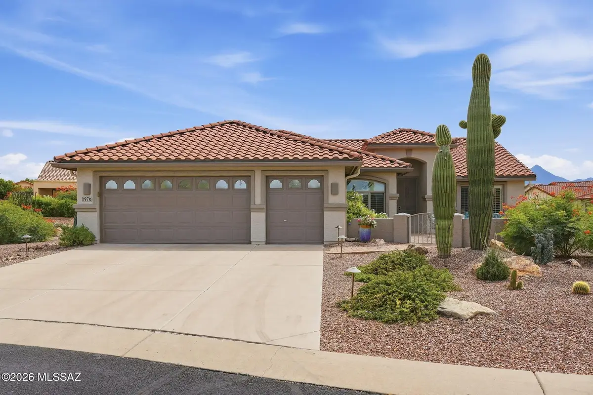 976 N Night Heron, Green Valley, AZ 85614 - #1
