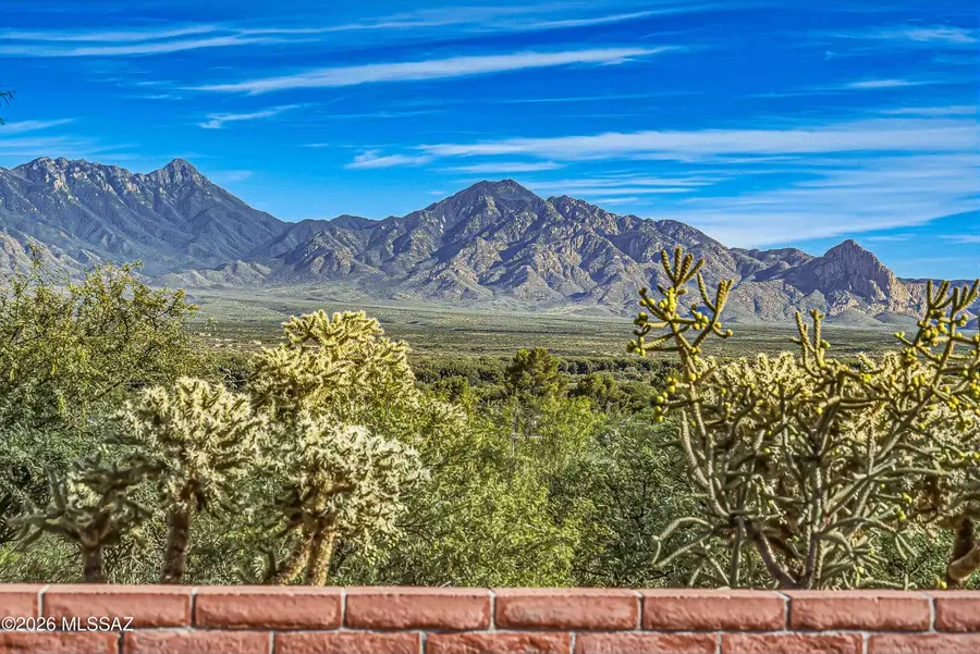 250 W Calle Lecho, Green Valley, AZ 85622 - #2