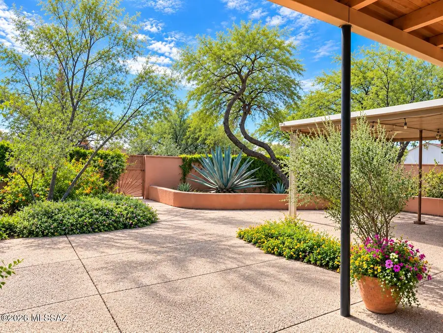 5640 E South Wilshire, Tucson, AZ 85711 - #2
