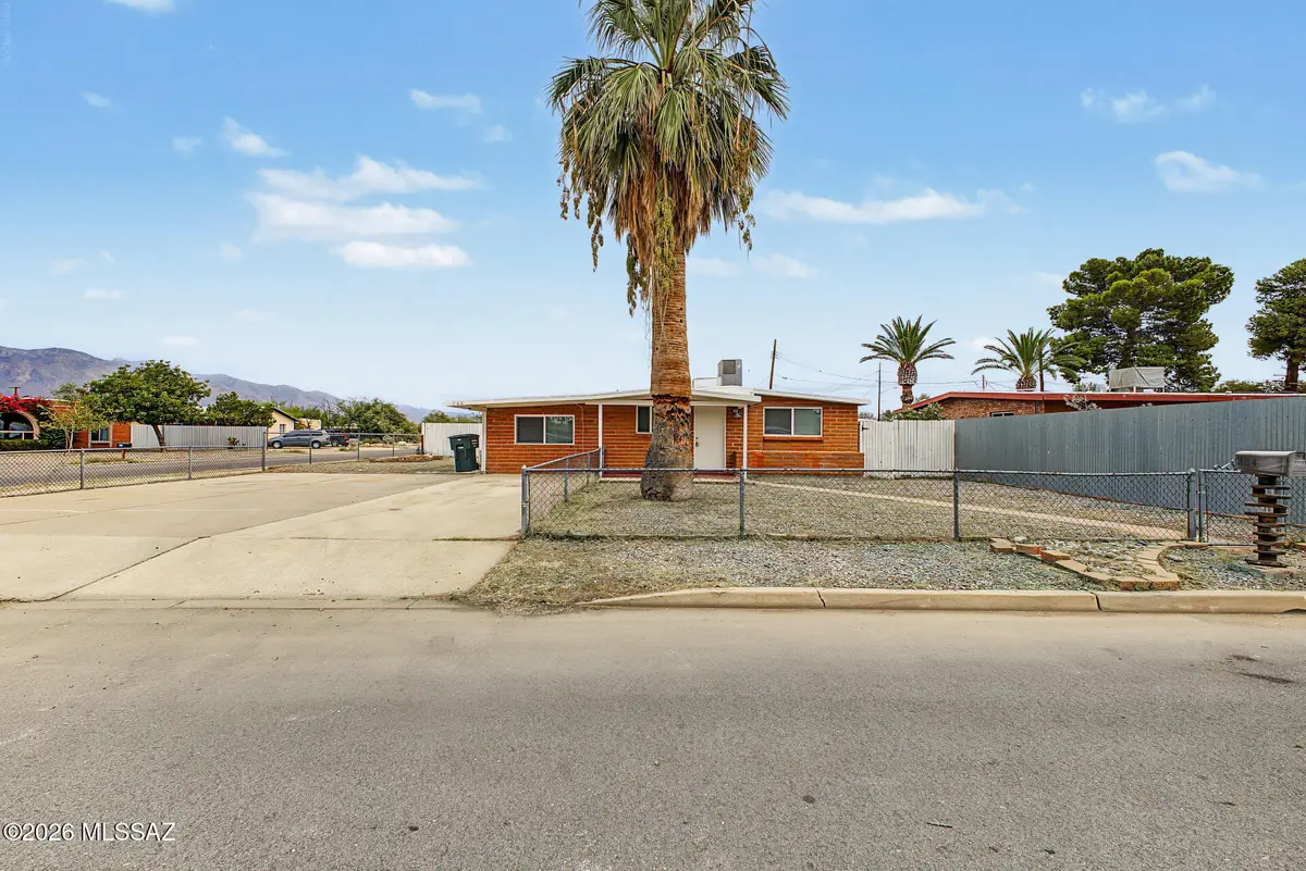 364 E Calle Arizona, Tucson, AZ 85705 - #1