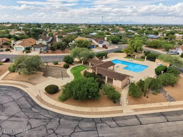 9881 E Sabrena, Tucson, AZ 85748
