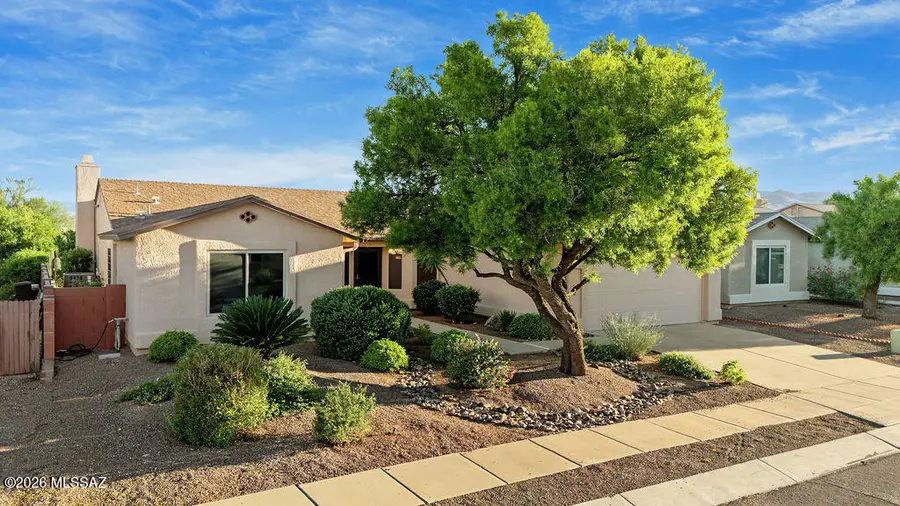 10131 E Hummingbird Meadow, Tucson, AZ 85747 - #3