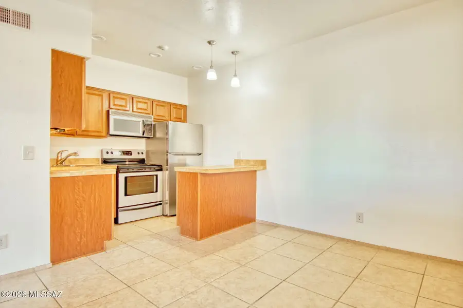 1810 E Blacklidge, Tucson, AZ 85719 - #2