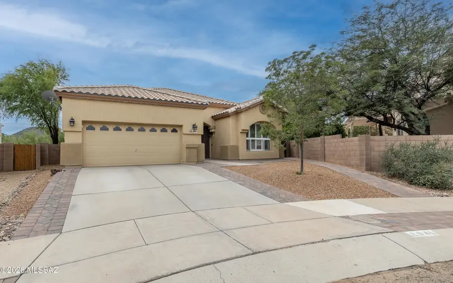 2941 W Desert Glory, Tucson, AZ 85745 - #2