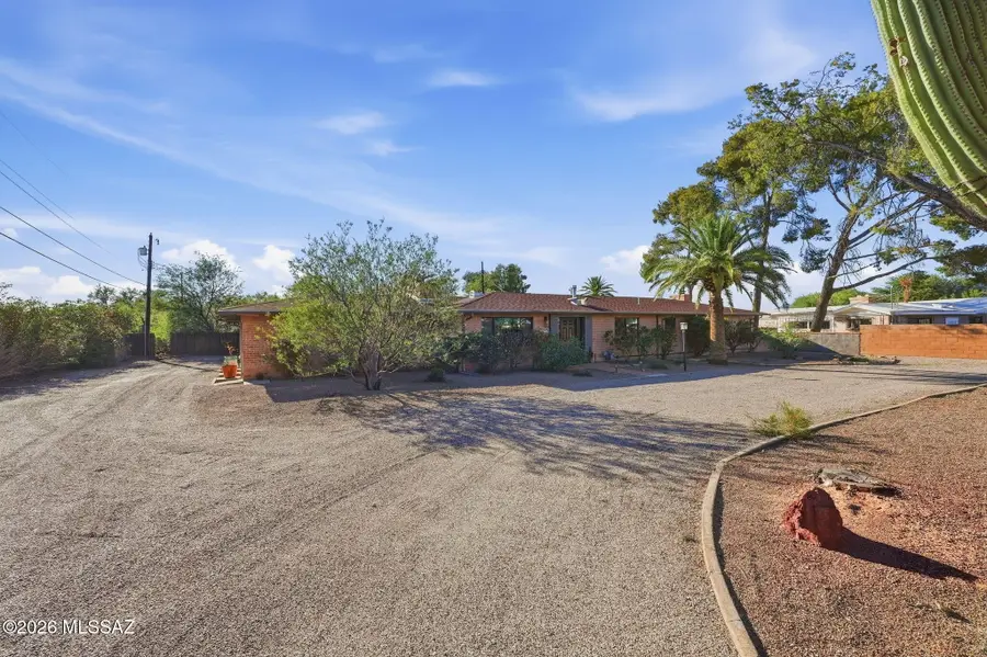2621 N Swan, Tucson, AZ 85712 - #3