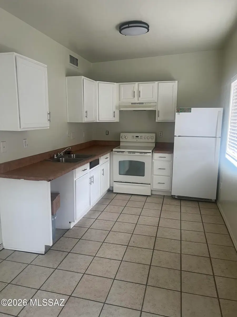 2031 E Eastland, Tucson, AZ 85719 - #3