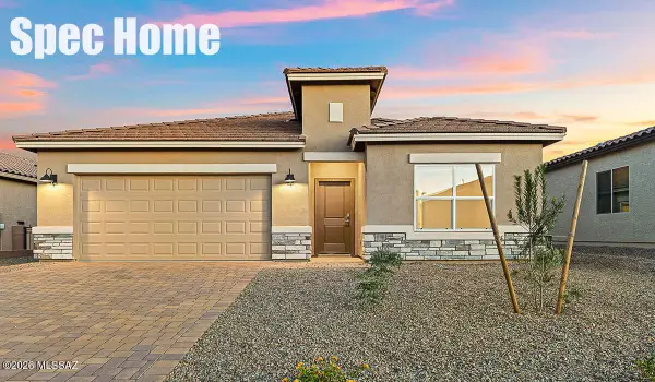 912 N Tombaugh, Green Valley, AZ 85614