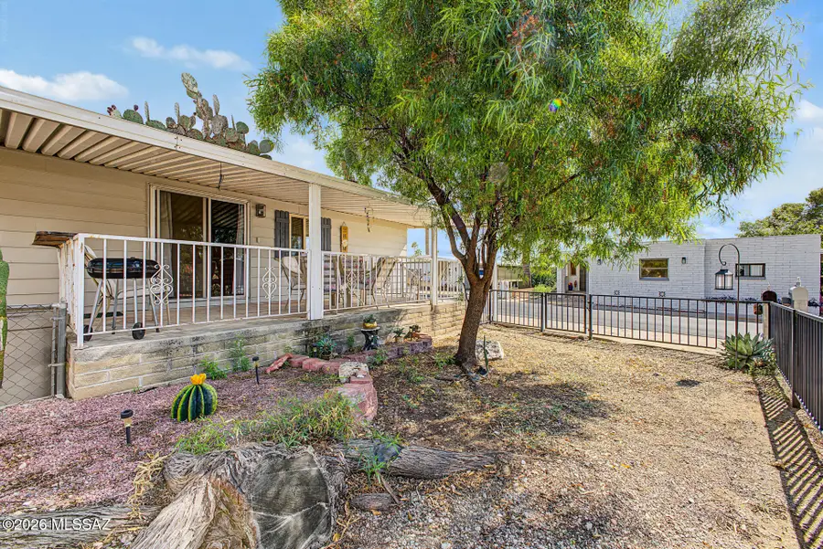 5684 W Circle Z, Tucson, AZ 85713 - #2