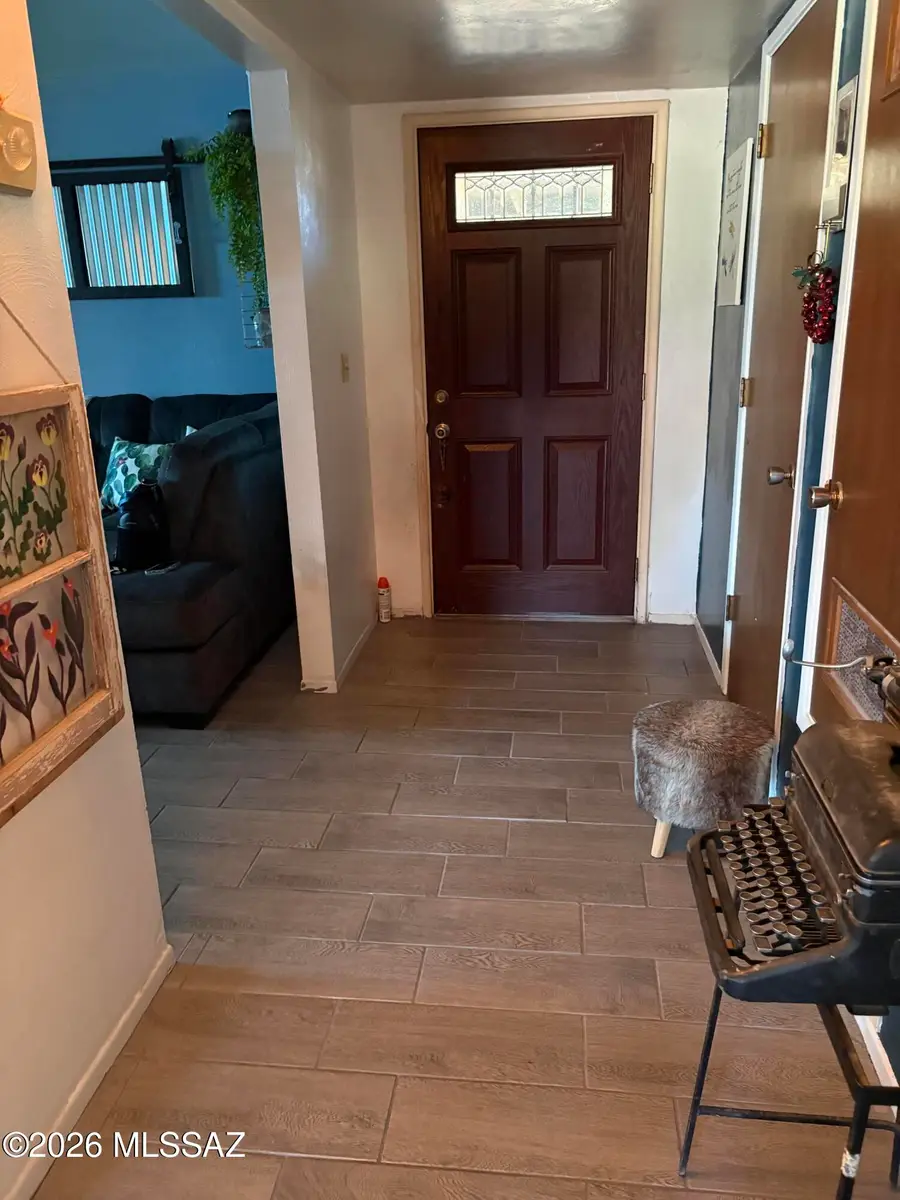 1717 S Regina Cleri, Tucson, AZ 85710 - #3