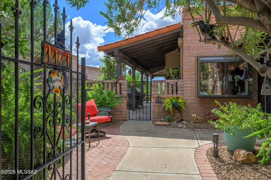 1131 W Camino De La Oca, Green Valley, AZ 85622 - #3