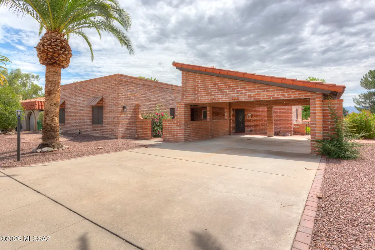 742 N Abrego, Green Valley, AZ 85614 - #1