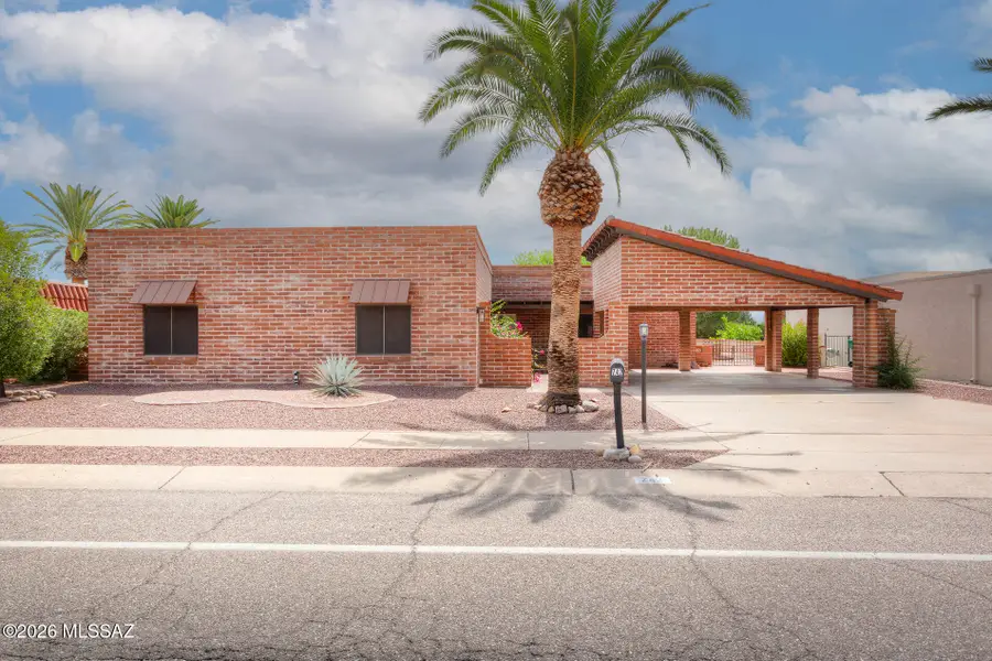 742 N Abrego, Green Valley, AZ 85614 - #3