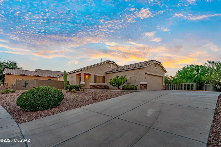 15764 S Via Cayetano, Sahuarita, AZ 85629 - #2