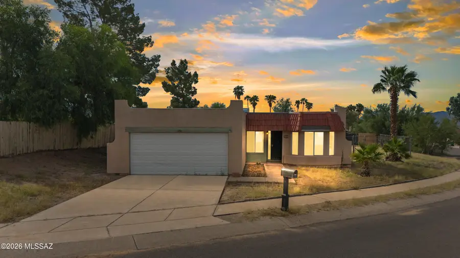 8280 N Suwannee, Tucson, AZ 85741 - #3