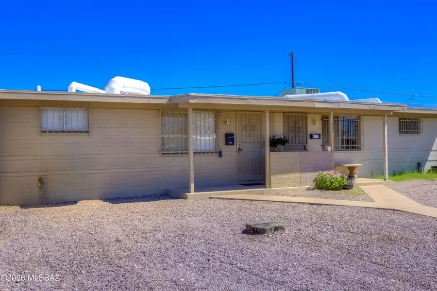 1215 E Kentucky, Tucson, AZ 85714 - #3