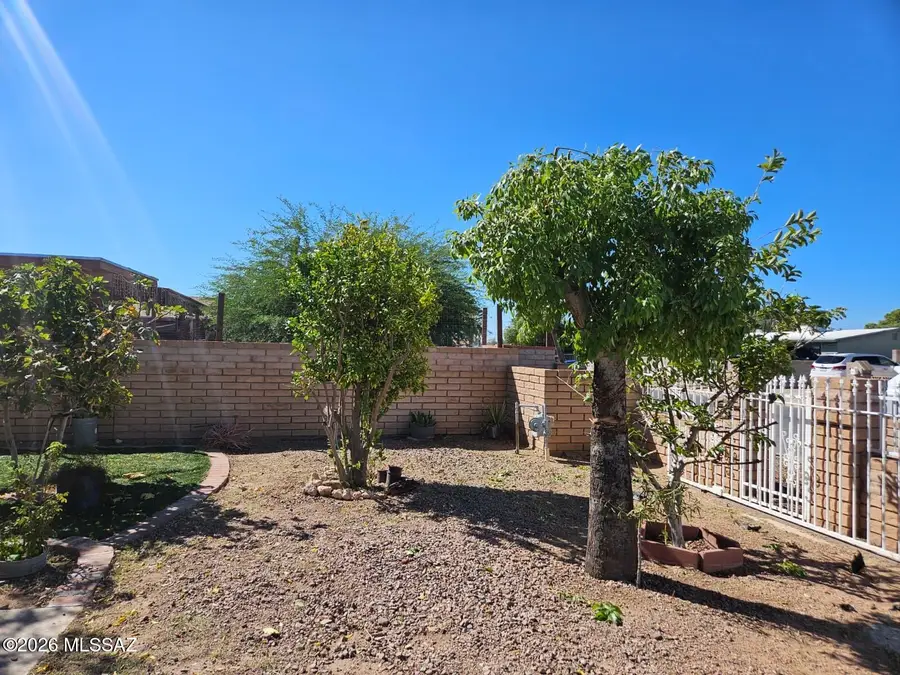 6721 S 10th, Tucson, AZ 85756 - #3