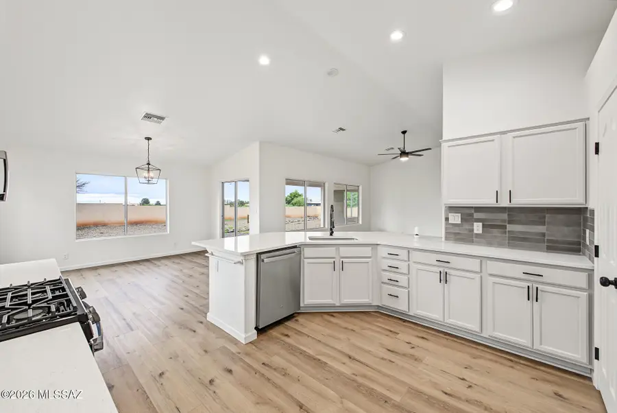 911 E Sahuaro, Sunsites, AZ 85625 - #2