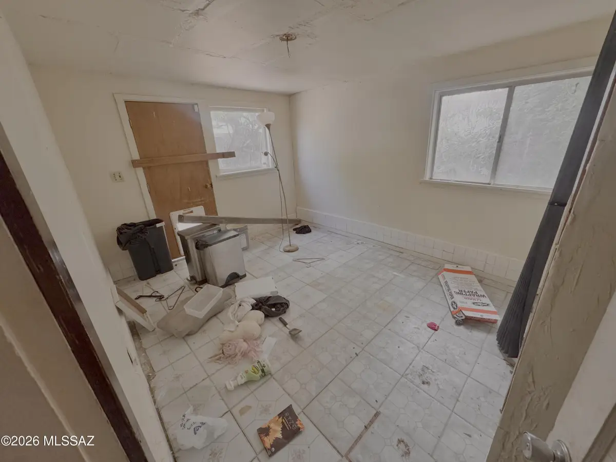 2429 E Blacklidge, Tucson, AZ 85719 - #1