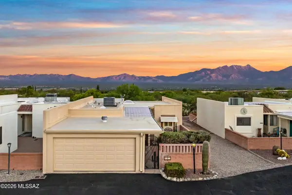 907 W Rio Altar, Green Valley, AZ 85614