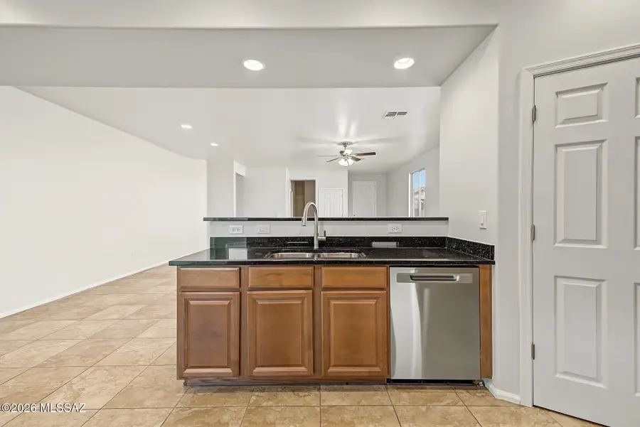 6885 W El Nino, Tucson, AZ 85757 - #3