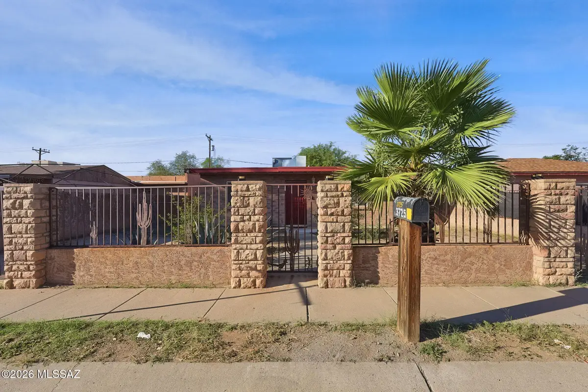 3725 E Shepherd, Tucson, AZ 85713 - #1