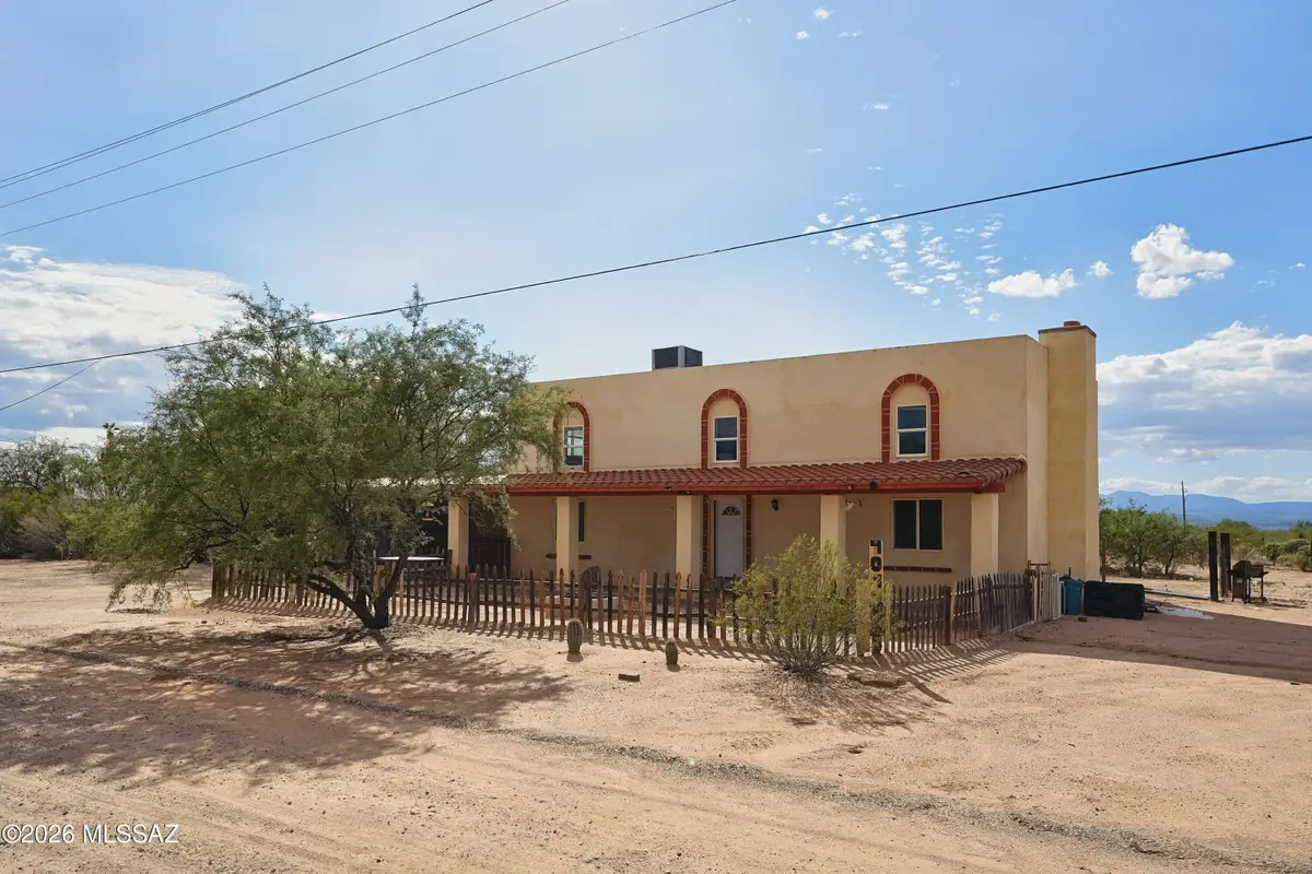 4044 E Dawson, Sahuarita, AZ 85629 - #1