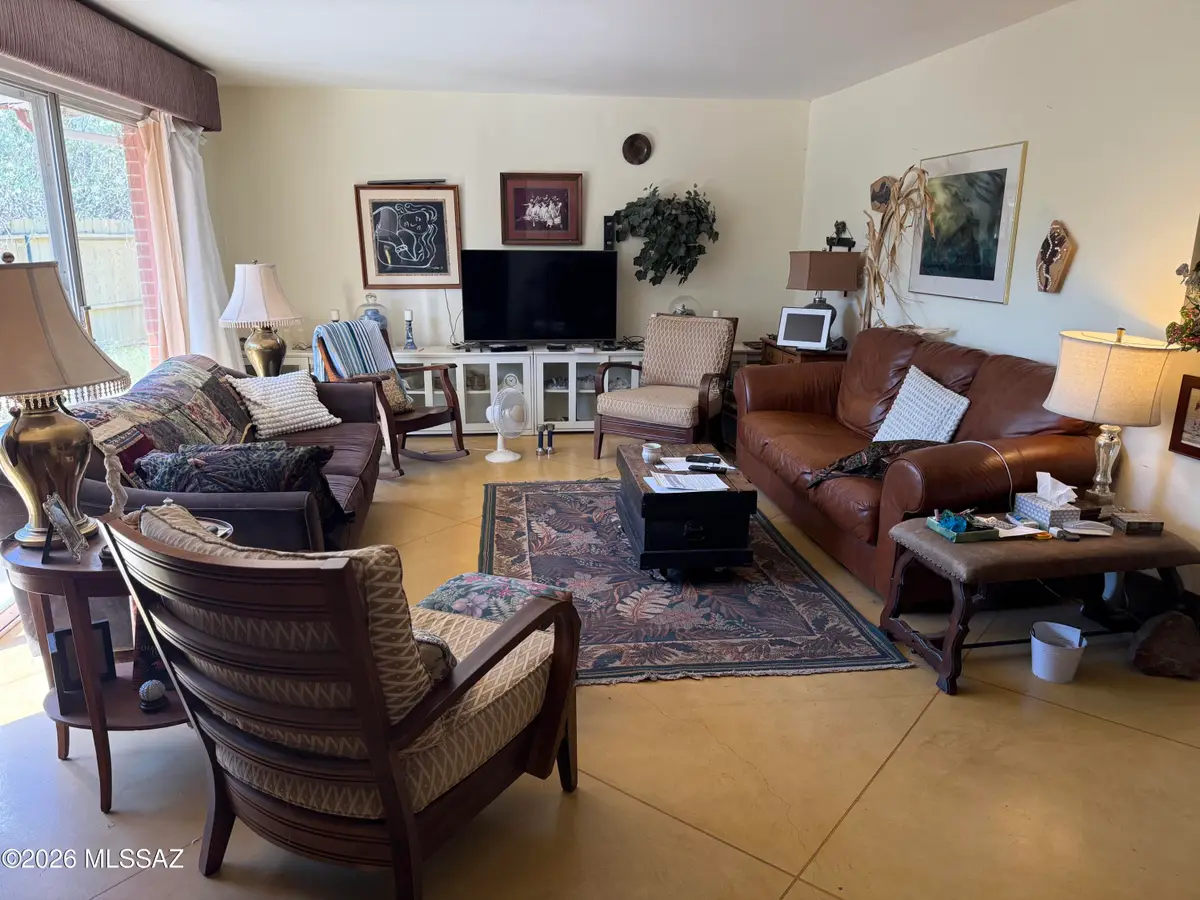 119 S Avenida Del Porvenir, Tucson, AZ 85745 - #1