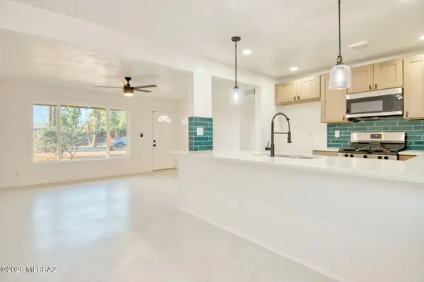 2303 E Beverly, Tucson, AZ 85719