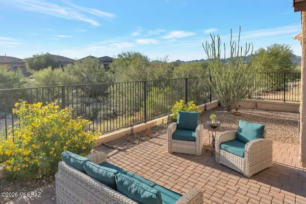 13421 N Flaxleaf, Tucson, AZ 85755