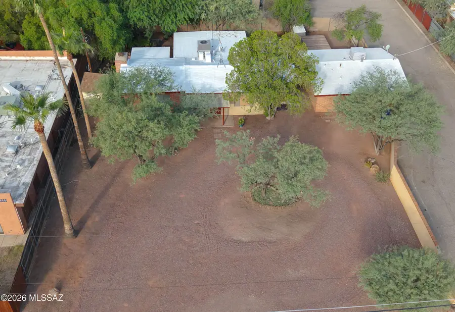 1425 N Sycamore, Tucson, AZ 85712 - #2