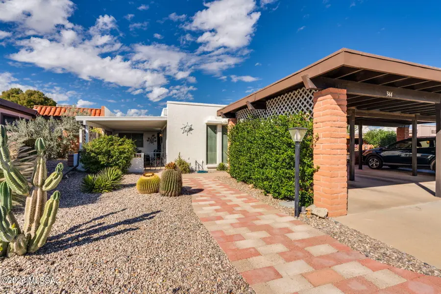 344 W Camino Del Sonador, Green Valley, AZ 85614 - #2
