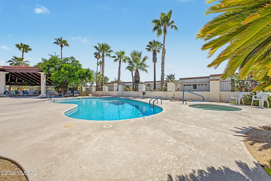 827 W Palma De Coco, Tucson, AZ 85704 - #3