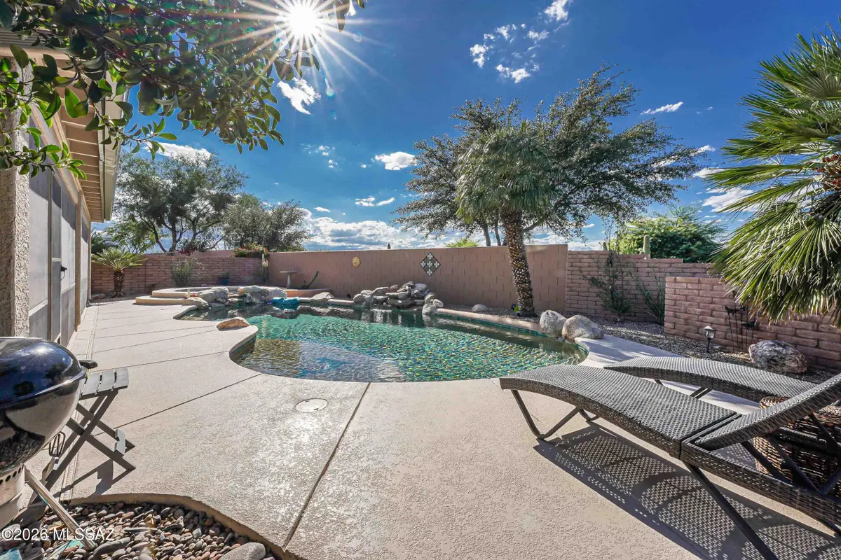 989 N Rhodes, Green Valley, AZ 85614 - #1