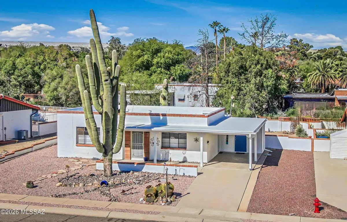 400 S Vista Del Rio, Green Valley, AZ 85614 - #1
