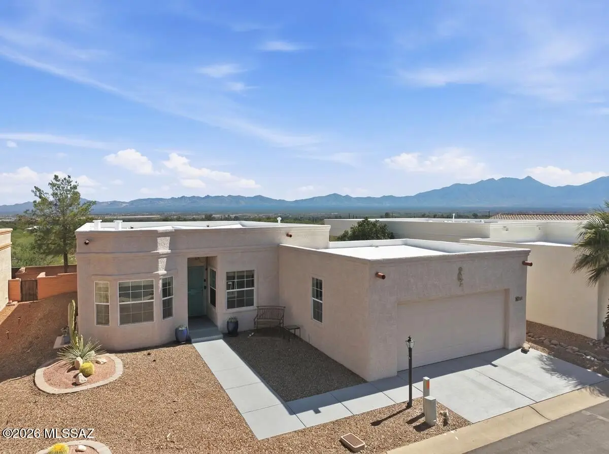 512 W Riverdale, Green Valley, AZ 85614 - #1
