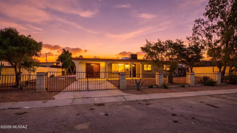 6558 S Iberia, Tucson, AZ 85757 - #2