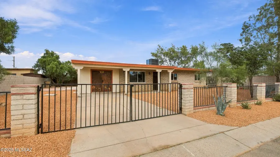 6558 S Iberia, Tucson, AZ 85757 - #3