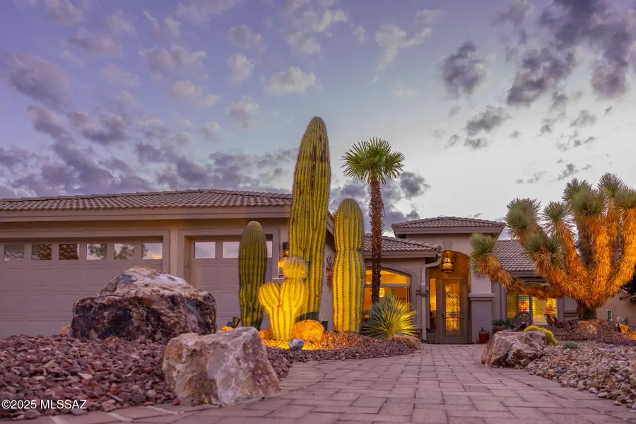 1950 E Desert Lark Pass, Green Valley, AZ 85614 - #3