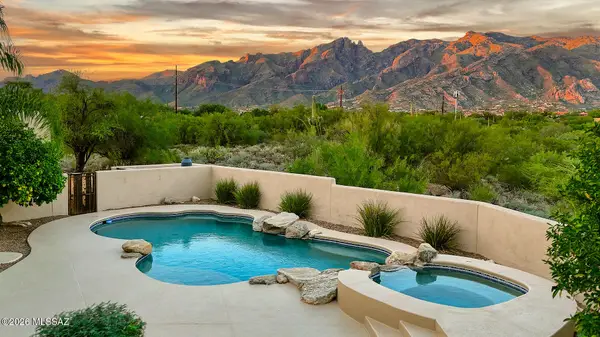 5500 N Hacienda Del Sol, Tucson, AZ 85718