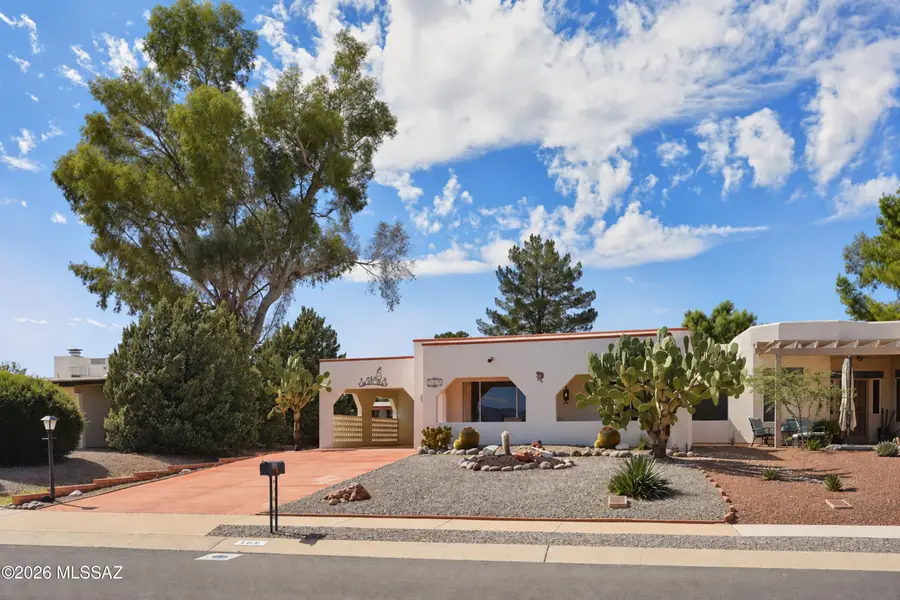 152 E Paseo De Golf, Green Valley, AZ 85614 - #2