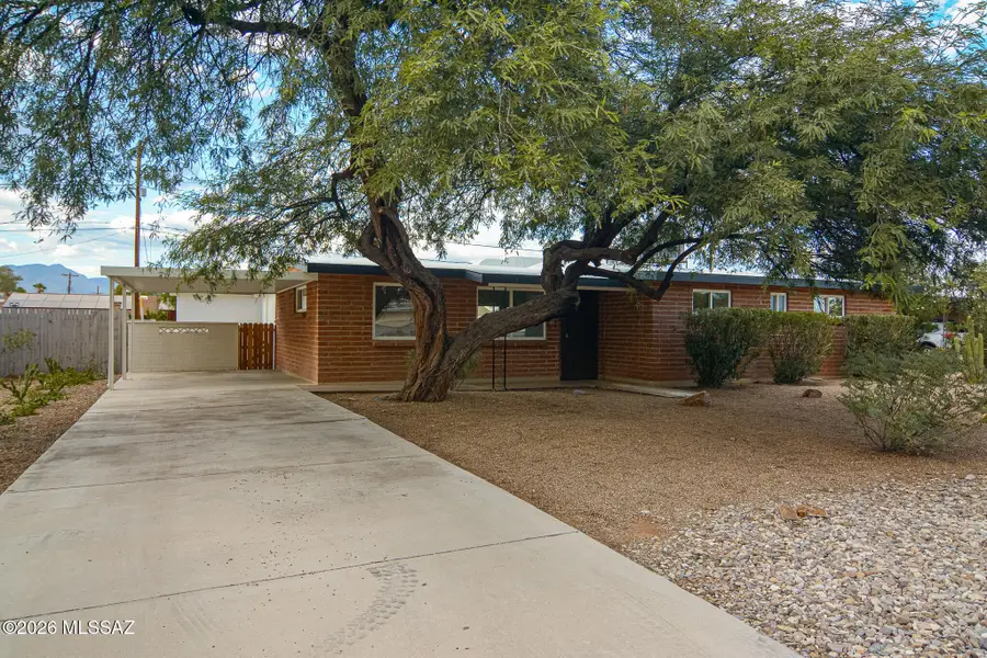 6731 E Kenyon, Tucson, AZ 85710 - #2