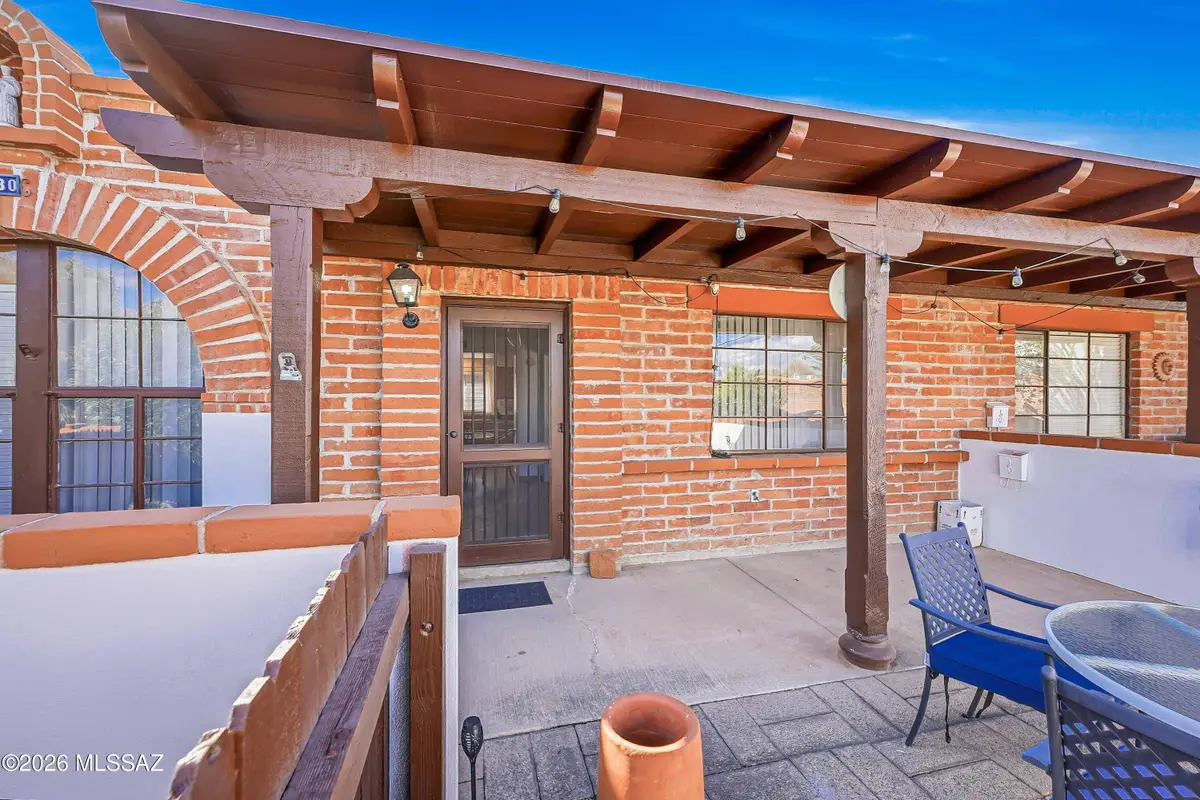 230 S Paseo Sarta, Green Valley, AZ 85614 - #1