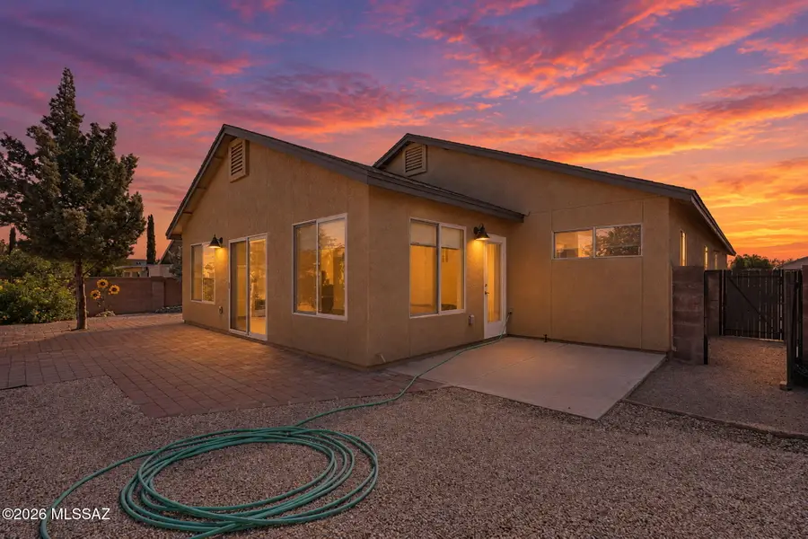 1578 W Camino Acierto, Sahuarita, AZ 85629 - #2