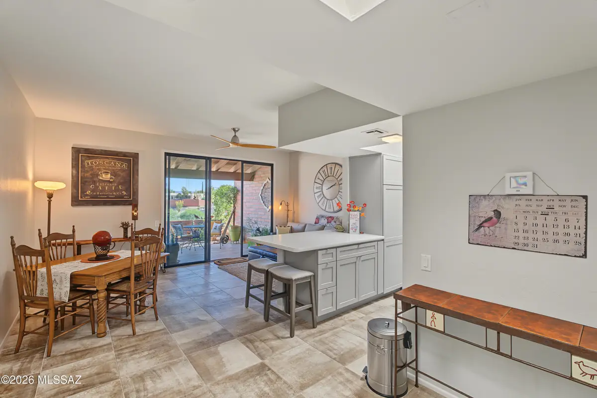 2519 S Calle Cervantes, Green Valley, AZ 85622 - #1