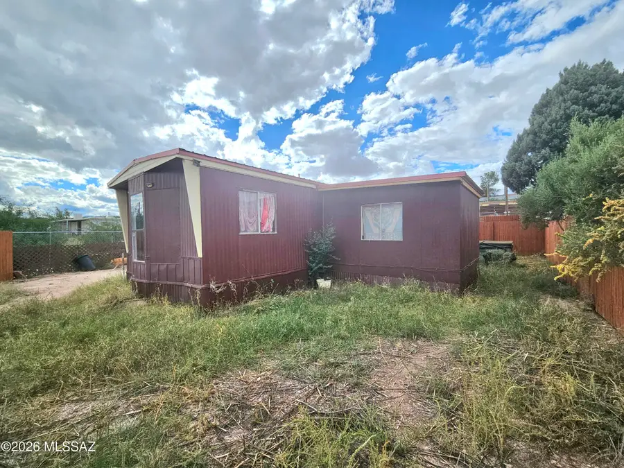 657 Di Di Anne, Benson, AZ 85602 - #2