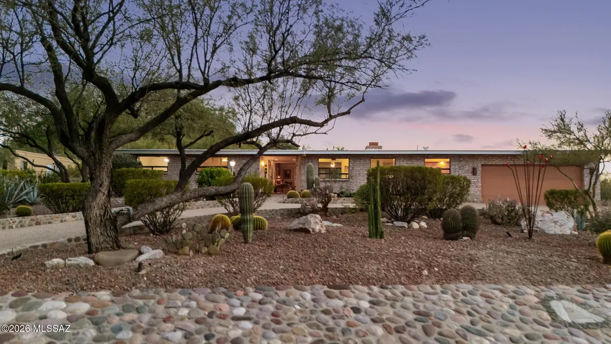 6616 N Donna Beatrix, Tucson, AZ 85718 - #1