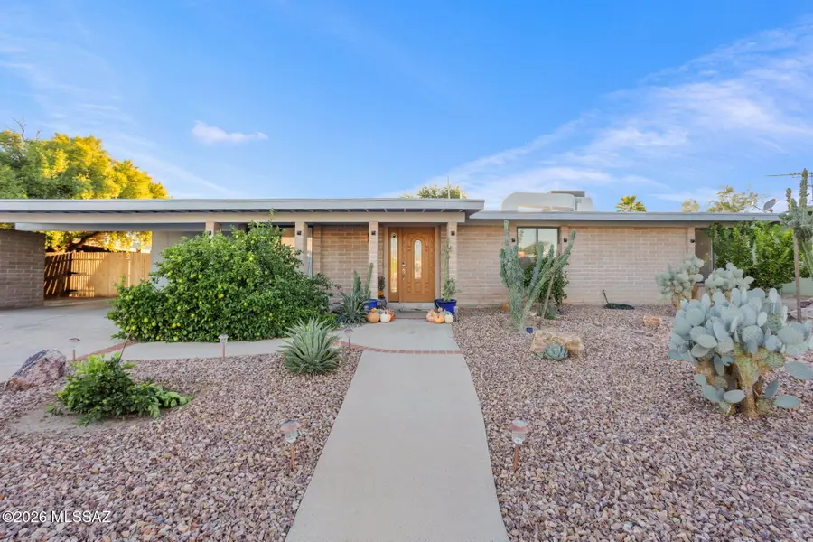 7641 N Casimir Pulaski, Tucson, AZ 85741 - #2